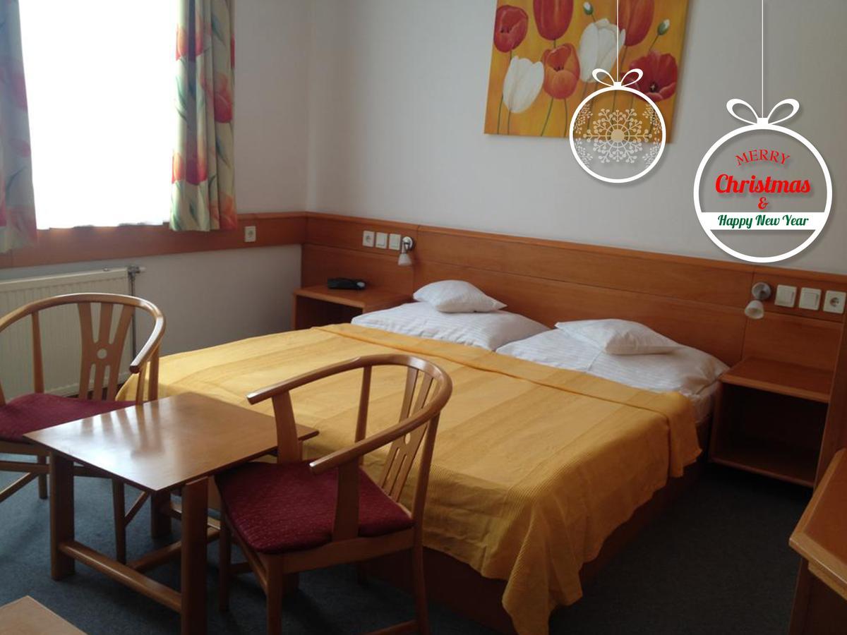 Hévíz Hotel Apart Hotel المظهر الخارجي الصورة